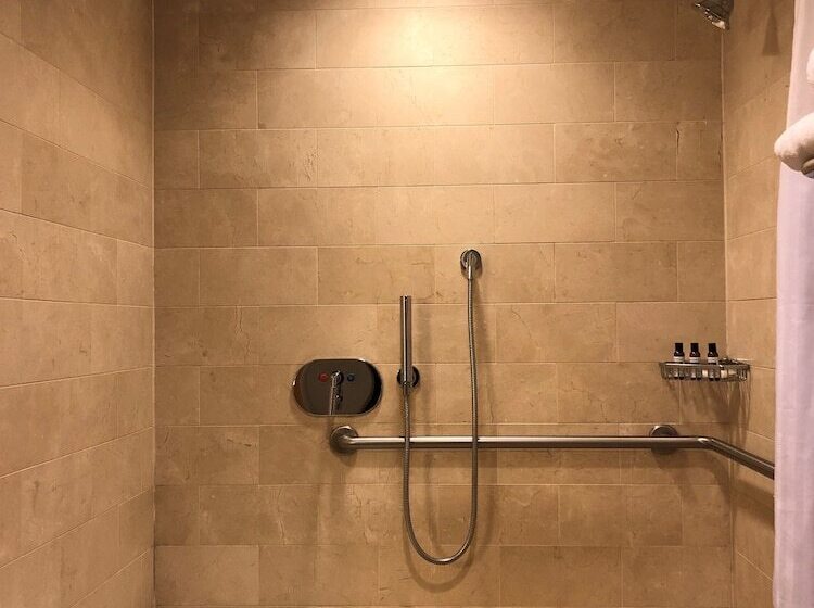 هتل Hyatt Regency Santa Clara