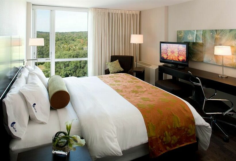 ホテル Indigo Boston - Newton Riverside