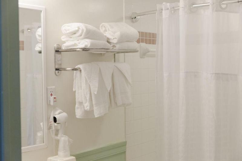 호텔 Inns Of Virginia Arlington