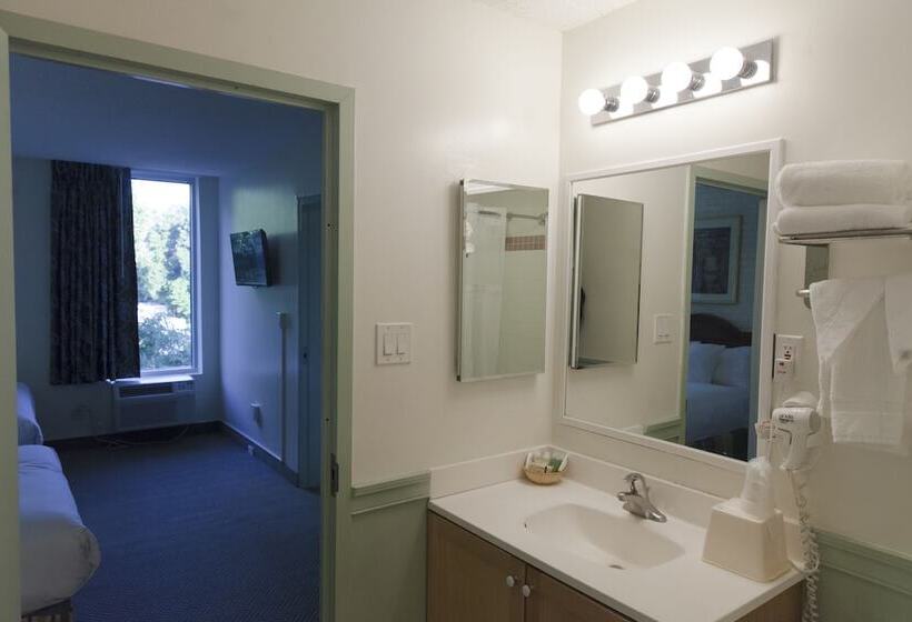 호텔 Inns Of Virginia Arlington