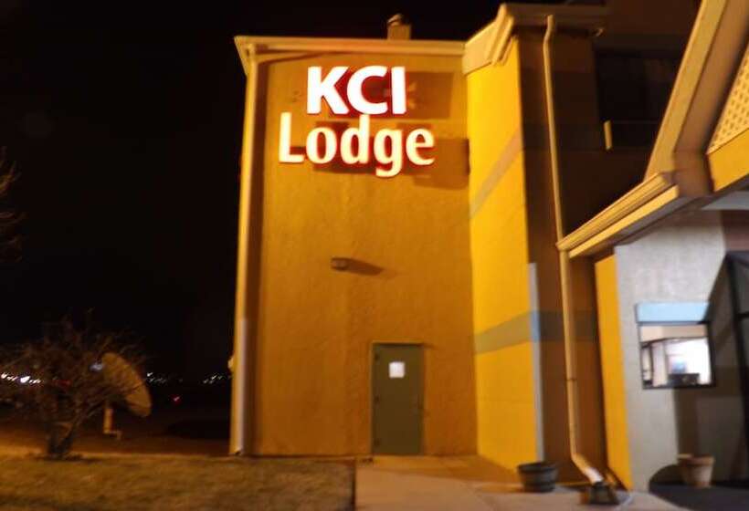 فندق Kci Lodge