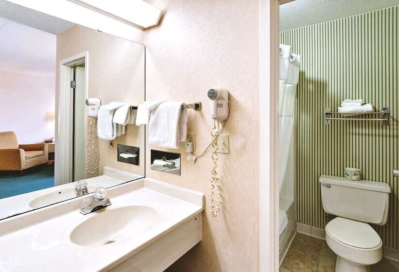 فندق Key Inn Roseville