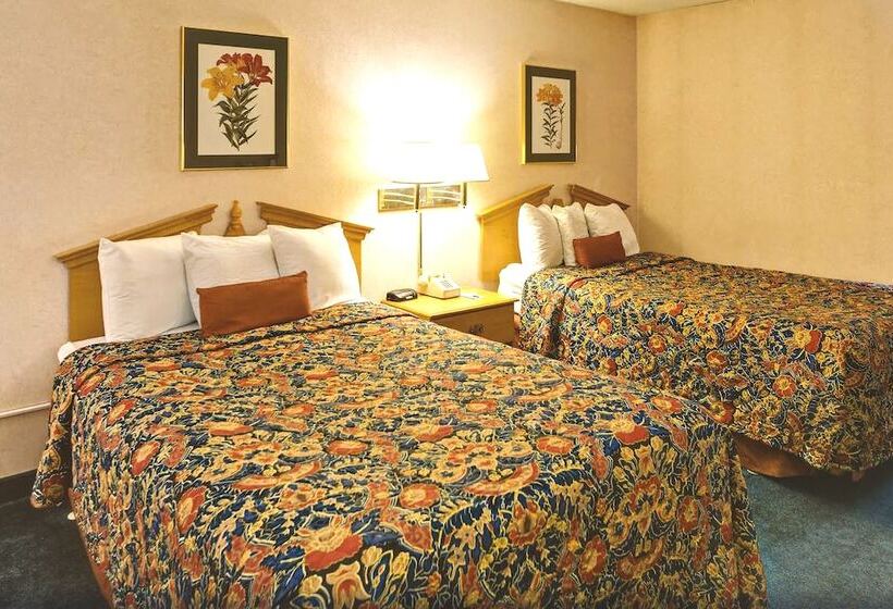 Отель Key Inn Roseville