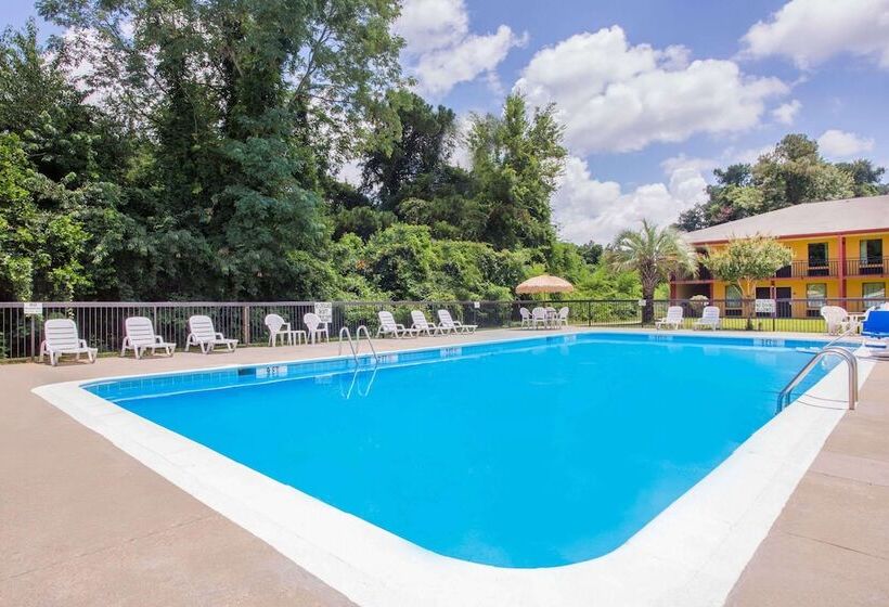 فندق Knights Inn Aiken