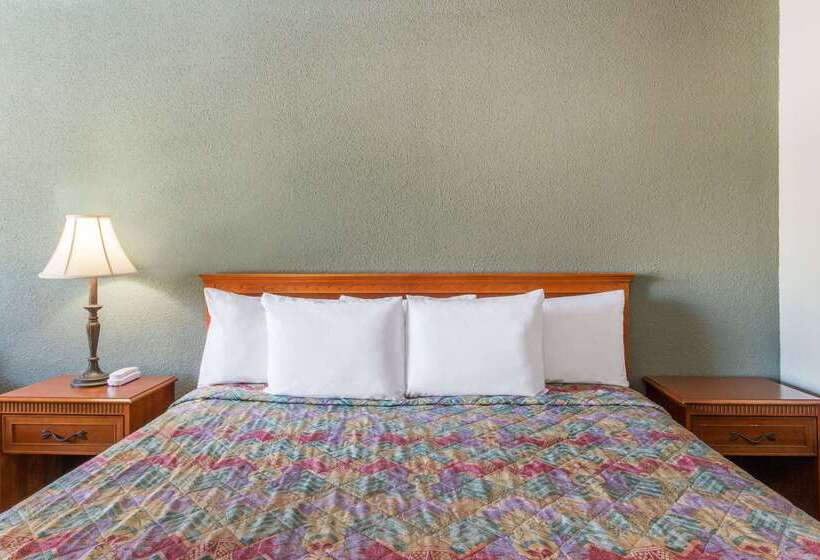 فندق Knights Inn   Plant City