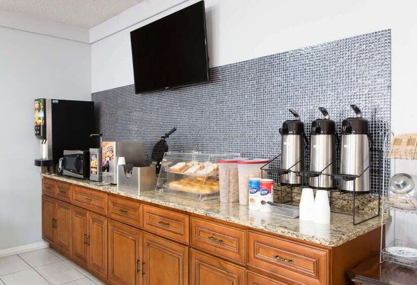 فندق Knights Inn   Plant City