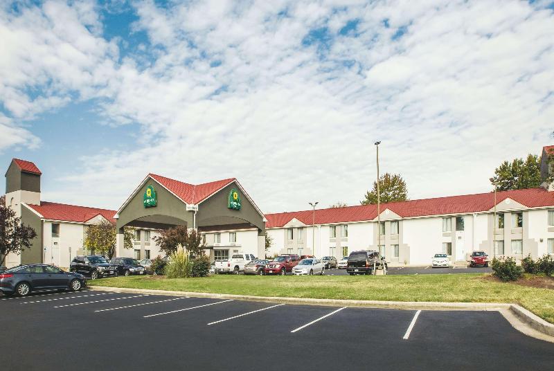 فندق La Quinta Inn By Wyndham Waldorf