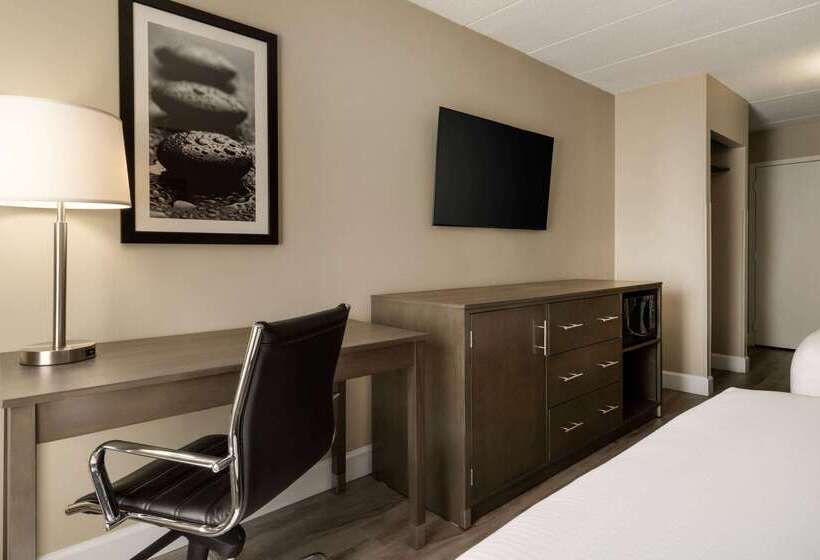 فندق La Quinta Inn By Wyndham Waldorf