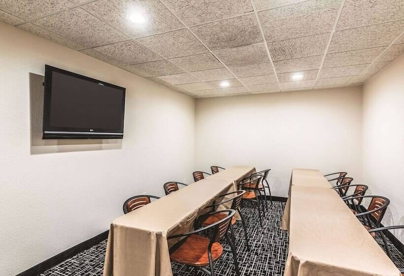 酒店 La Quinta By Wyndham Colorado Springs North