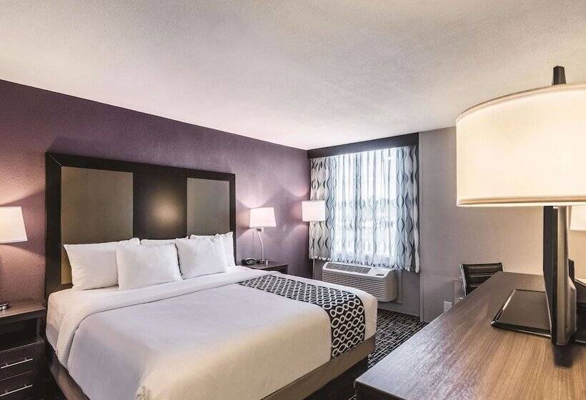 酒店 La Quinta By Wyndham Colorado Springs North