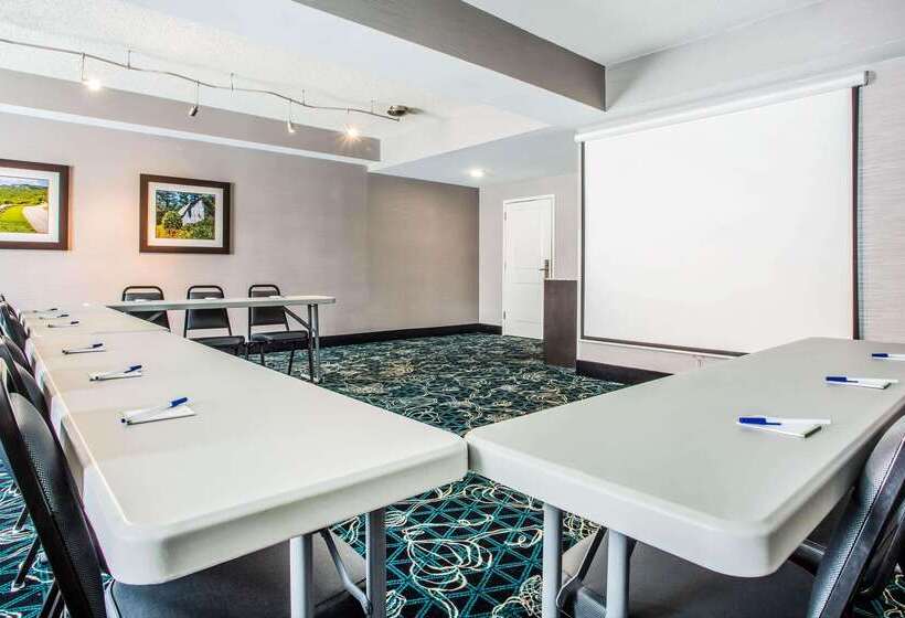 فندق La Quinta By Wyndham Lynchburg At Liberty Univ