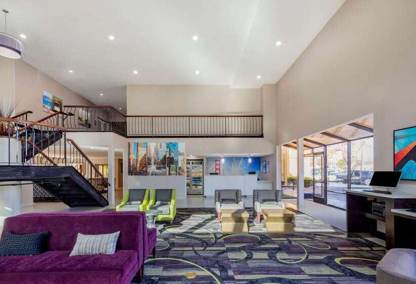 فندق La Quinta By Wyndham Oakland   Hayward