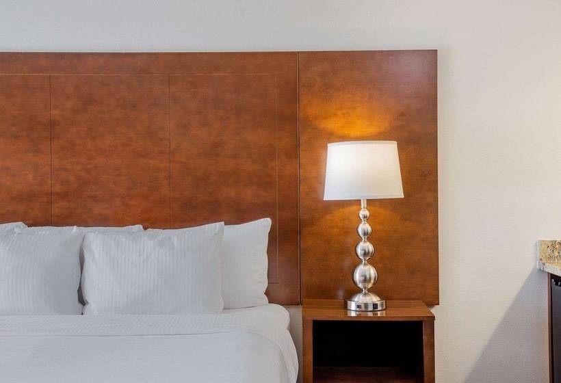 فندق La Quinta By Wyndham Oakland   Hayward