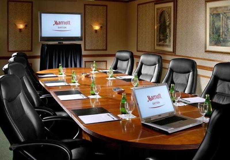 호텔 Marriott At The University Of Dayton
