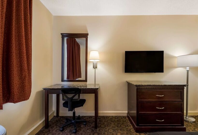 בית מלון כפרי Rodeway Inn