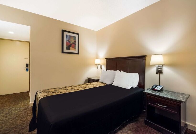 בית מלון כפרי Rodeway Inn