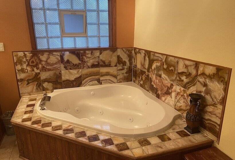 فندق Pikes Peak Inn