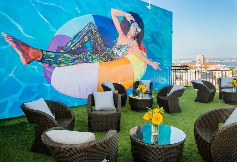 Porto Vista Hotel In Little Italy