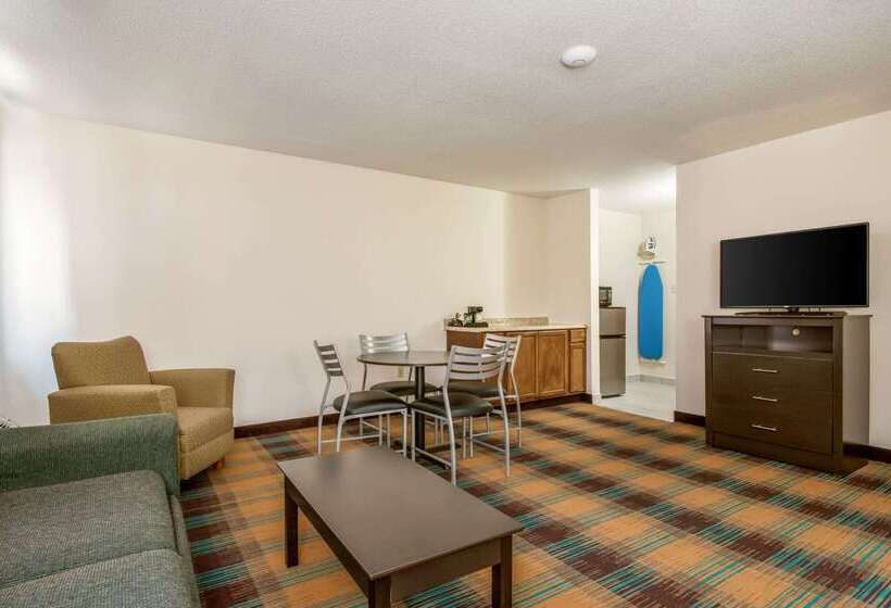 בית מלון כפרי Quality Inn Bloomsburg