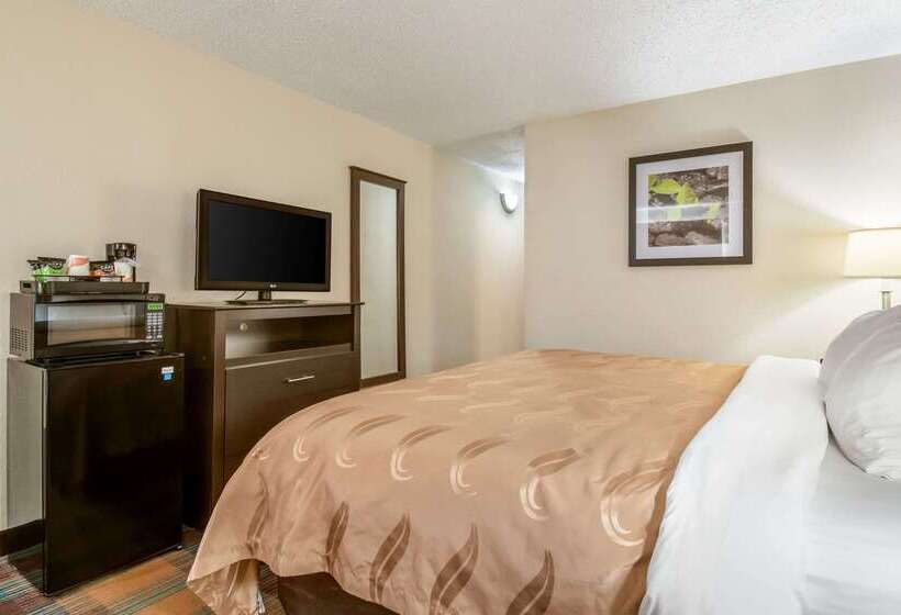 בית מלון כפרי Quality Inn Bloomsburg