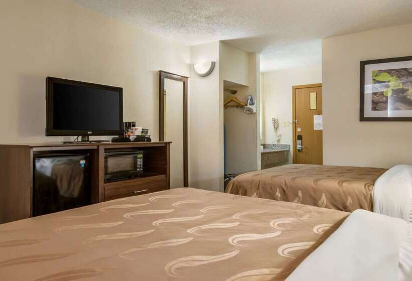 בית מלון כפרי Quality Inn Bloomsburg