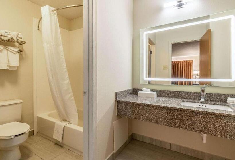 בית מלון כפרי Quality Inn Bloomsburg