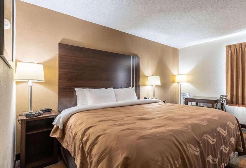 בית מלון כפרי Quality Inn Bloomsburg