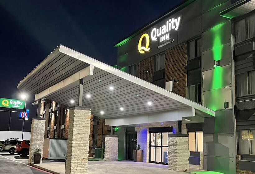 ホテル Quality Inn  Denton