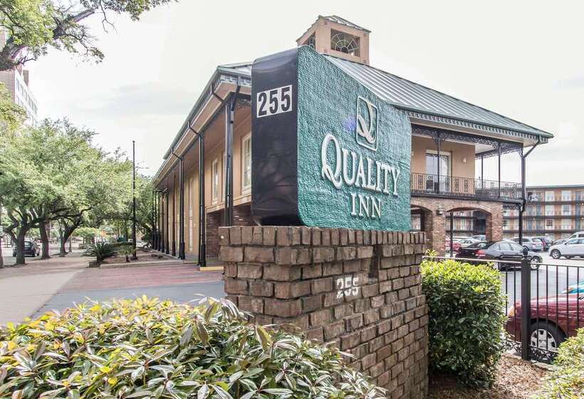 ホテル Quality Inn Downtown Historic District