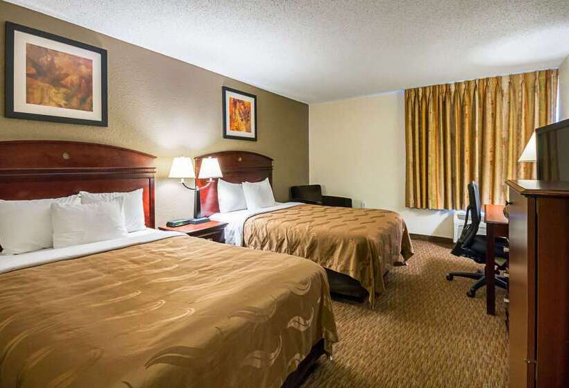 Отель Quality Inn