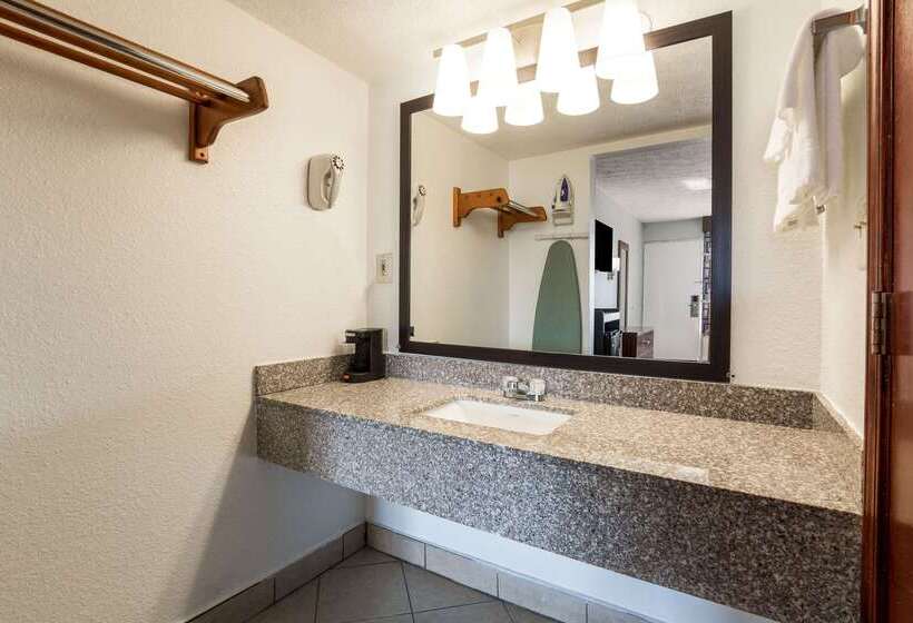 ホテル Quality Inn