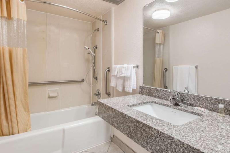 ホテル Quality Inn