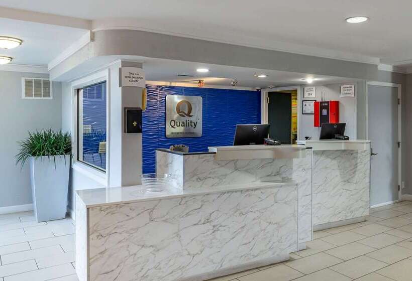 酒店 Quality Inn Near Fort Liberty