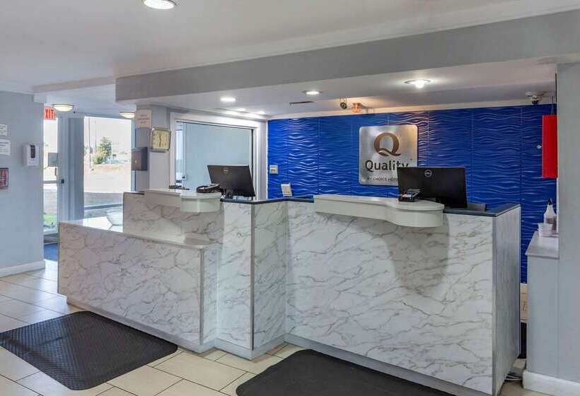 酒店 Quality Inn Near Fort Liberty