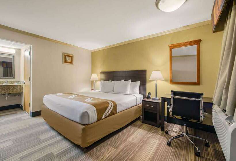 酒店 Hibiscus Inn & Suites