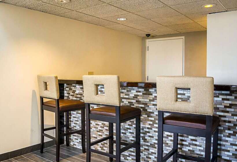 فندق Quality Inn & Suites Clackamas   Portland