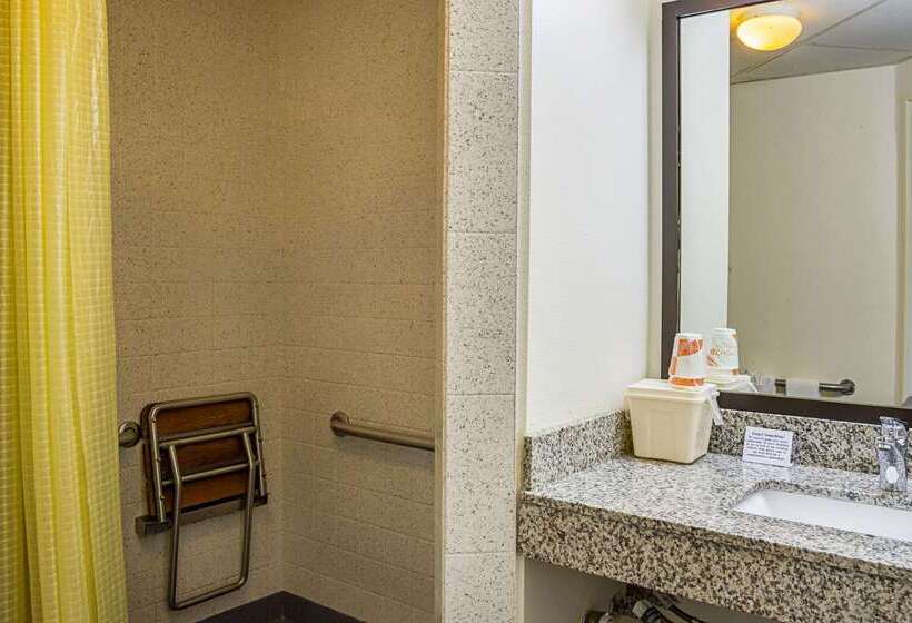 فندق Quality Inn & Suites Clackamas   Portland