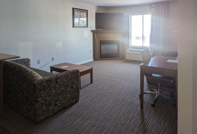 ホテル Quality Inn & Suites Northampton Amherst