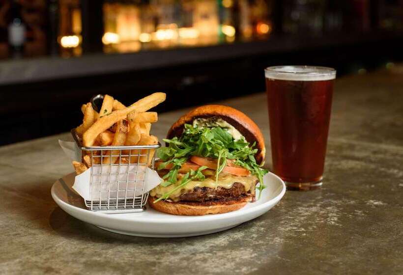 Radisson Hotel Salt Lake City Downtown