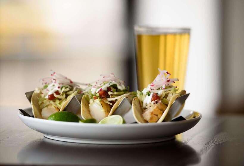 Radisson Hotel Salt Lake City Downtown