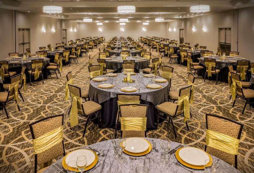 Radisson Hotel Salt Lake City Downtown