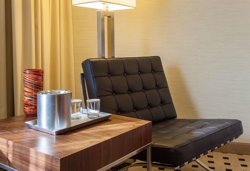 Radisson Hotel Salt Lake City Downtown