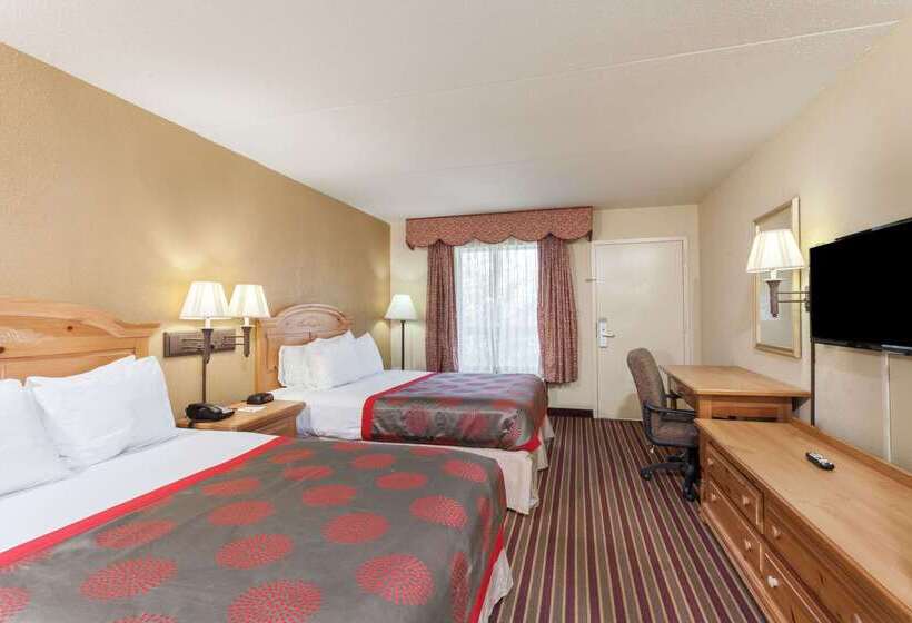 فندق Ramada By Wyndham Lebanon