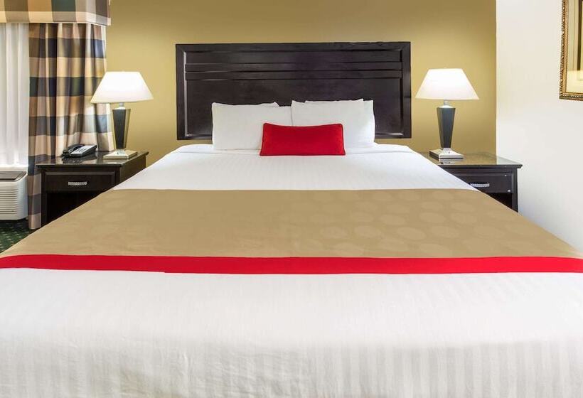 호텔 Ramada By Wyndham Ontario