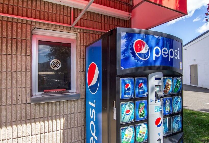 Отель Red Carpet Innnorwalk