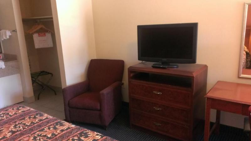 Отель Red Carpet Innnorwalk