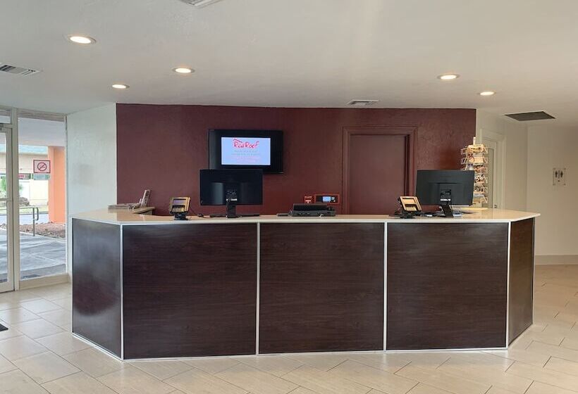 هتل Red Roof Inn Tucson Downtown  University