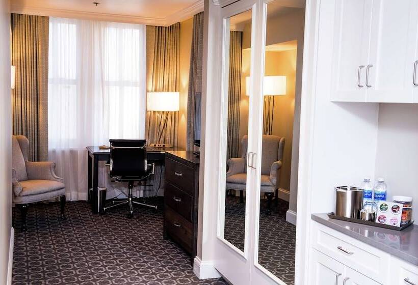 Redmont Hotel Birmingham, Curio Collection By Hilton