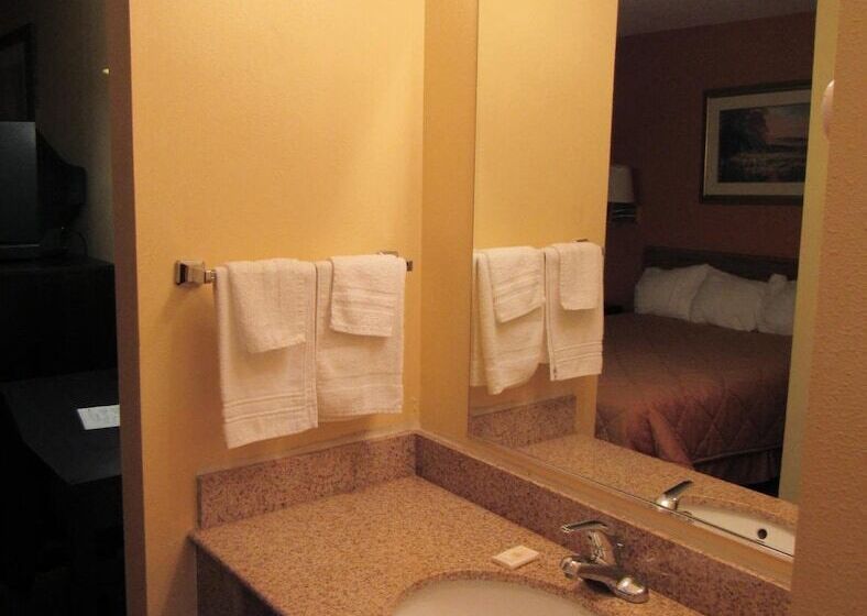 فندق Red Rock Inn