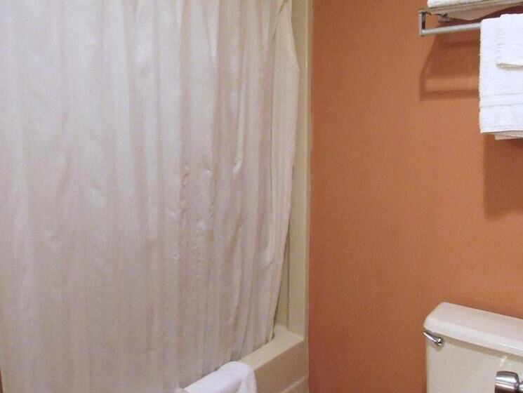 فندق Red Rock Inn